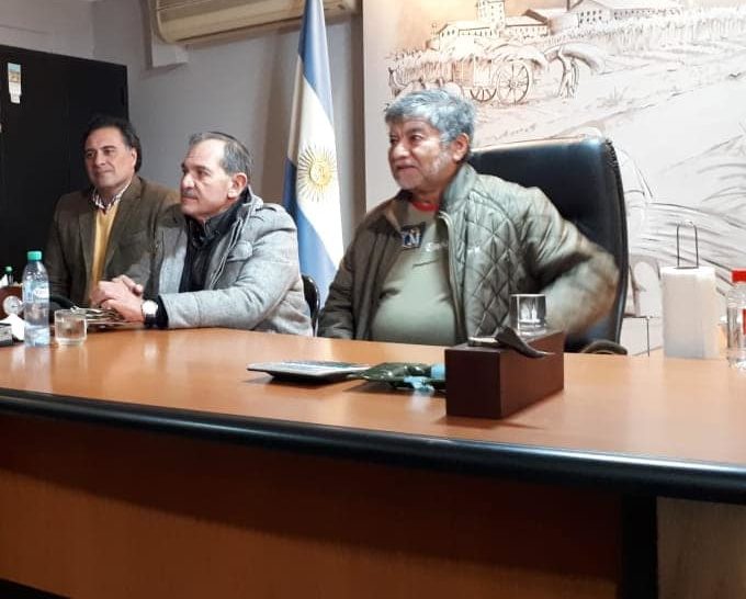 34076024_1957183294355884_1039325280394543104_n (1)