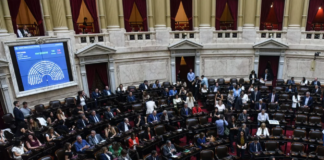 El Gobierno buscaría sancionar la reforma laboral el 27 de febrero en el Senado